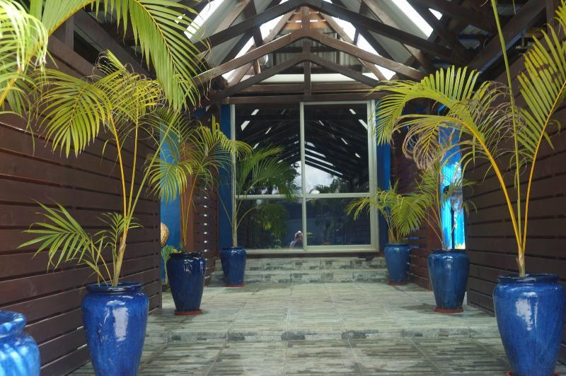 Return To Paradise Resort & Spa Matautu Esterno foto