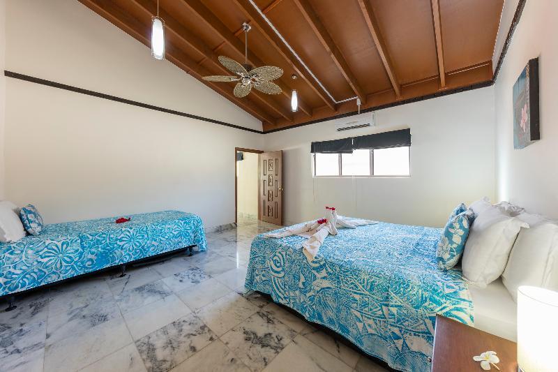 Return To Paradise Resort & Spa Matautu Esterno foto